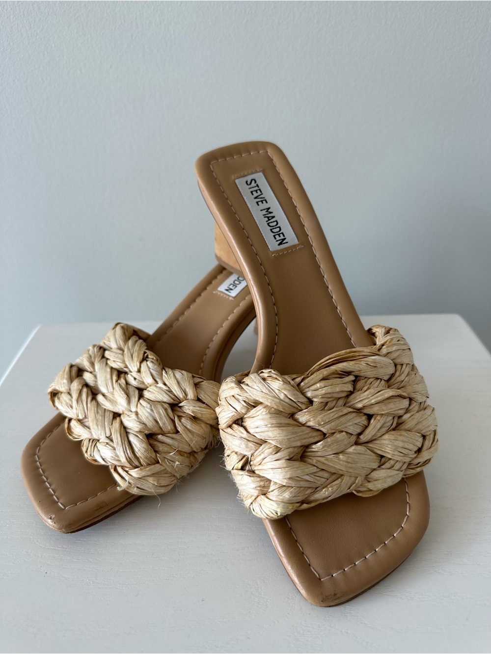 Steve Madden Saged Sandal in Raffia